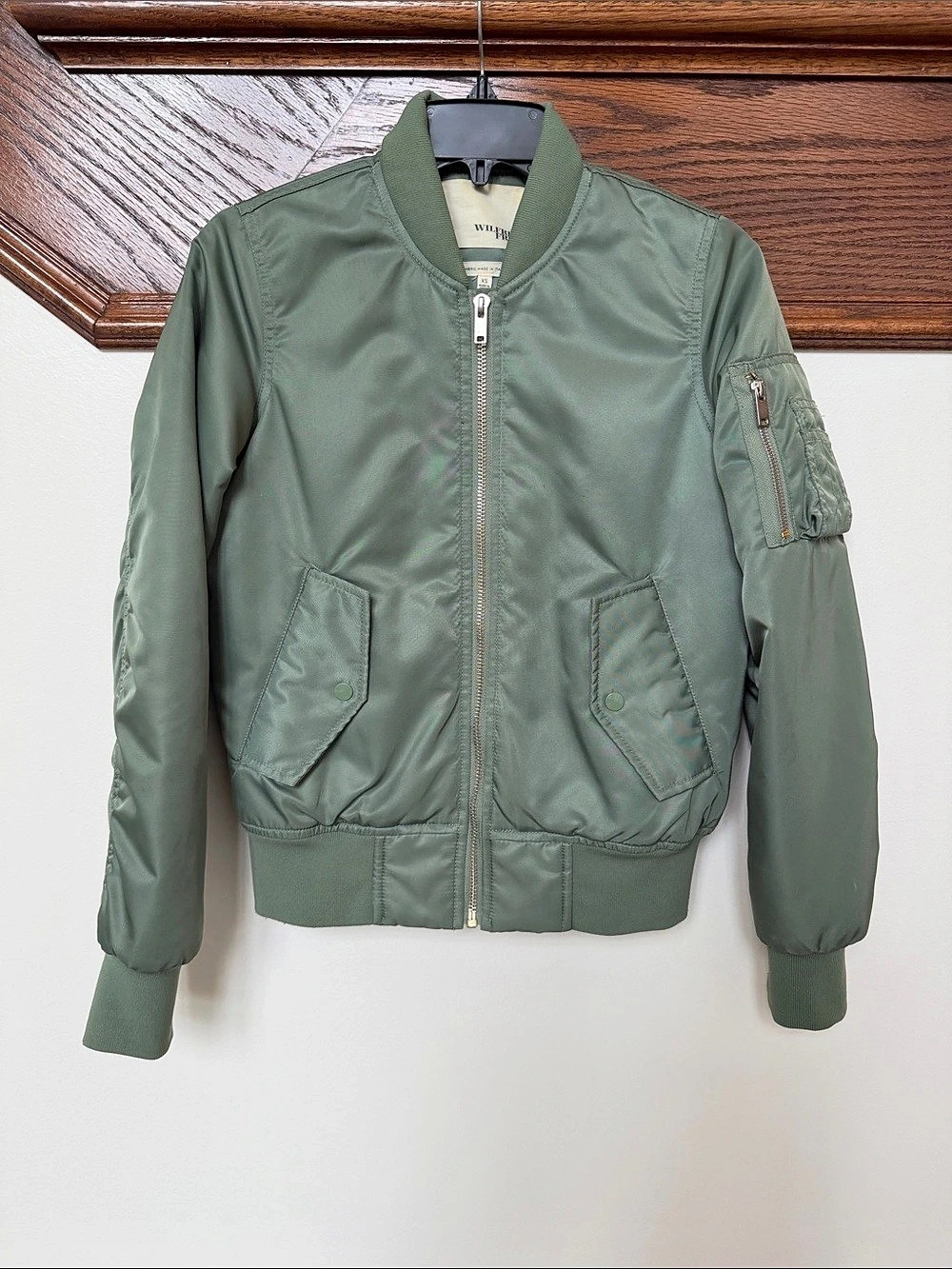 ARITZIA WILFRED FREE Women's Green Bomber Jacket Size XS Like New